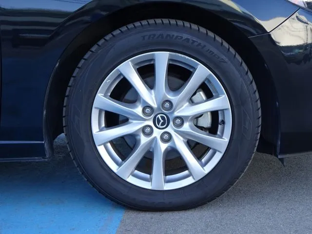 アテンザ ワゴン(マツダ)の車両写真