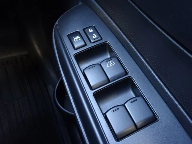 ノート(ニッサン)の車両写真