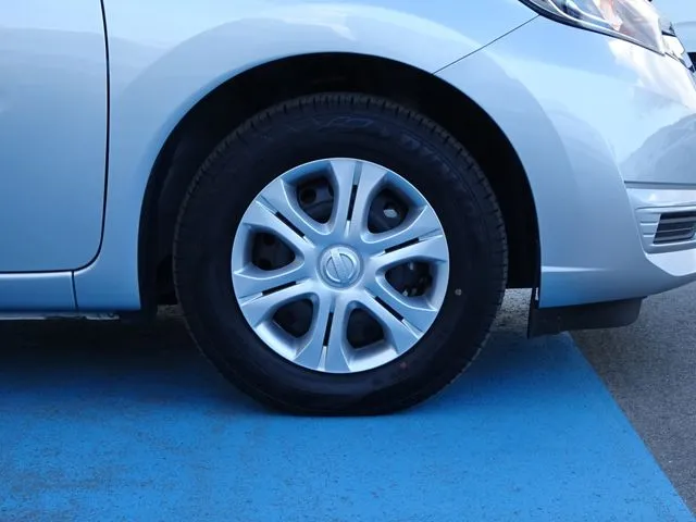ノート(ニッサン)の車両写真