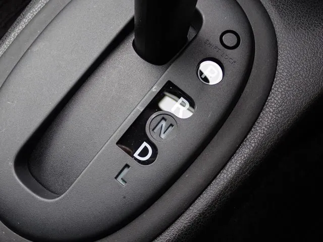 ニッサン　ノート