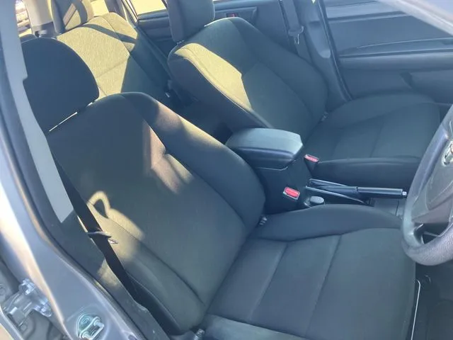 トヨタ　カローラフィールダー　４ＷＤ