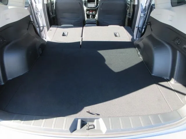 フォレスター(スバル)の車両写真