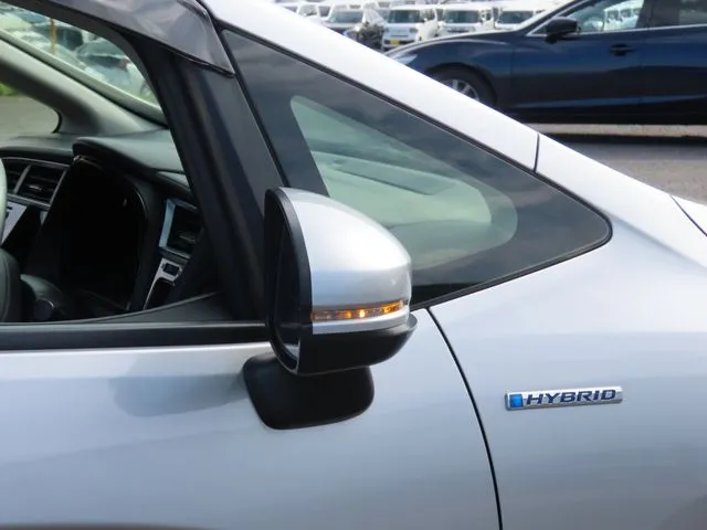 ホンダ　シャトル　ハイブリッド