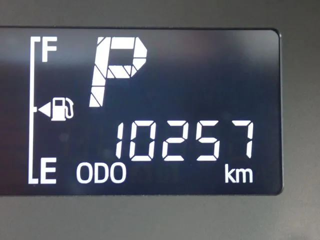 ダイハツ　ミラ　イース