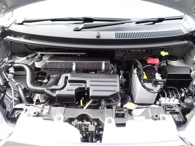 ダイハツ　ミラ　イース