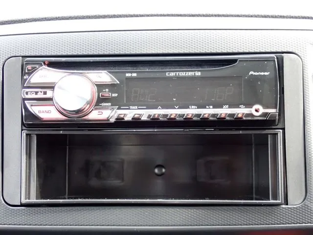 ダイハツ　ミラ　イース