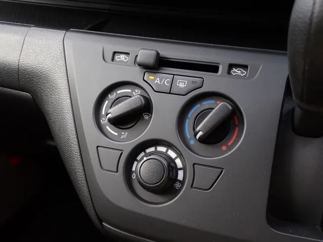 ニッサン　デイズ