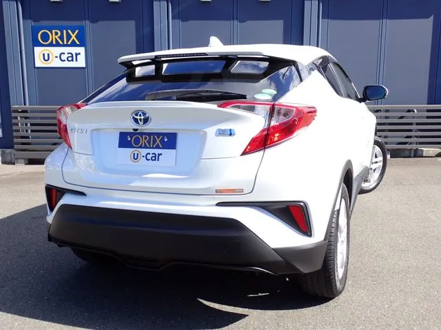 トヨタ　Ｃ－ＨＲ