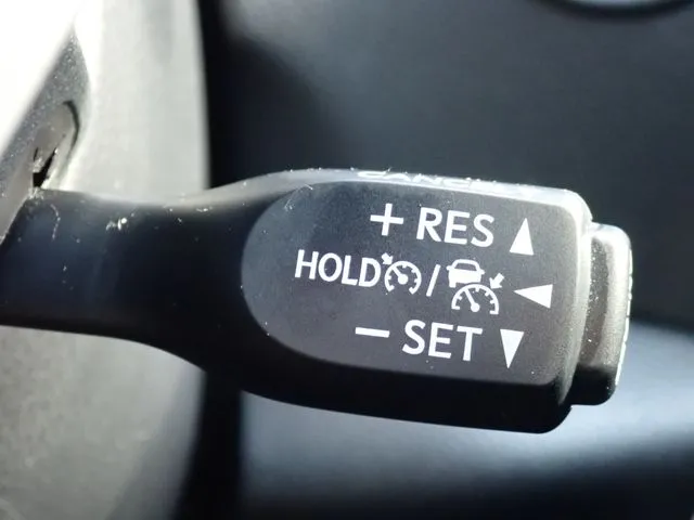 トヨタ　Ｃ－ＨＲ