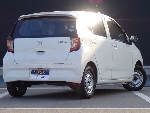 ダイハツ ミラ イース