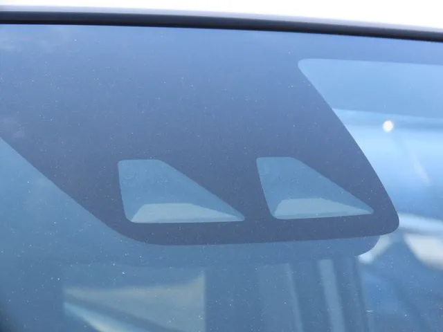 ダイハツ　ミラ　イース