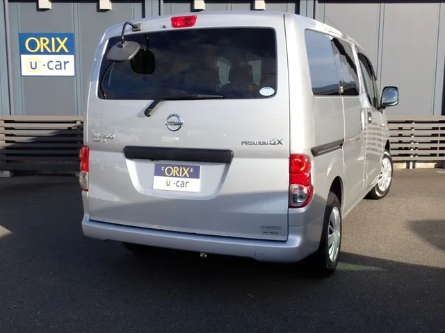 ＮＶ２００バネットバン（ニッサン）の車両写真