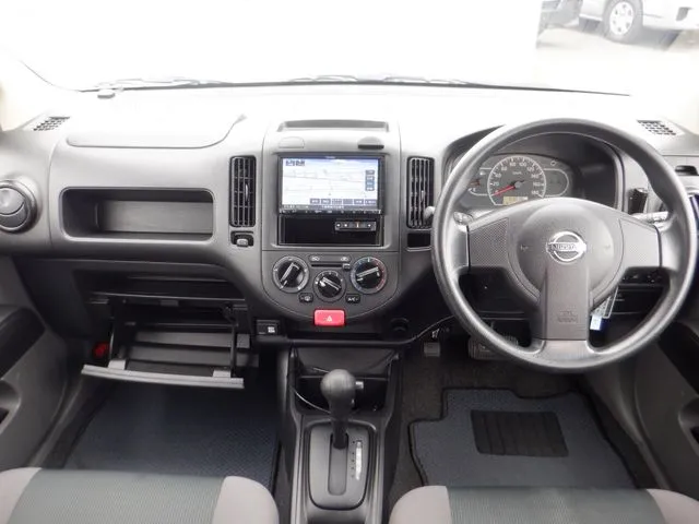 ＮＶ１５０　ＡＤ　２ＷＤ（ニッサン）の車両写真