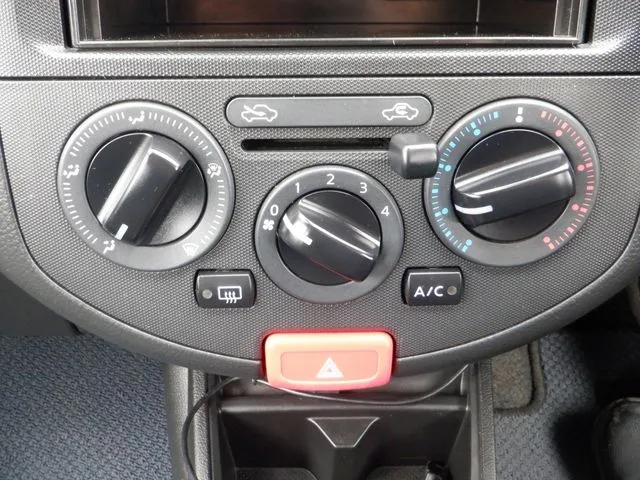 ＮＶ１５０　ＡＤ　２ＷＤ（ニッサン）の車両写真