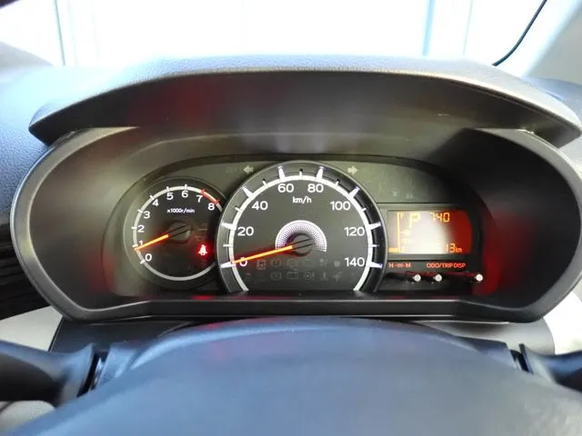 ムーヴ(ダイハツ)の車両写真