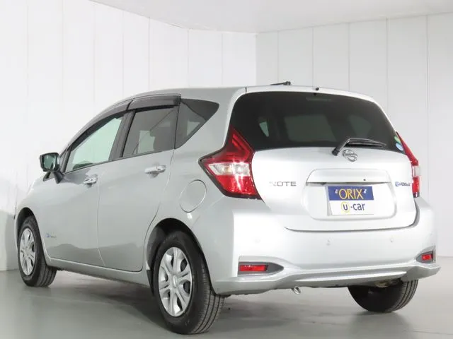 ノート（ニッサン）の車両写真