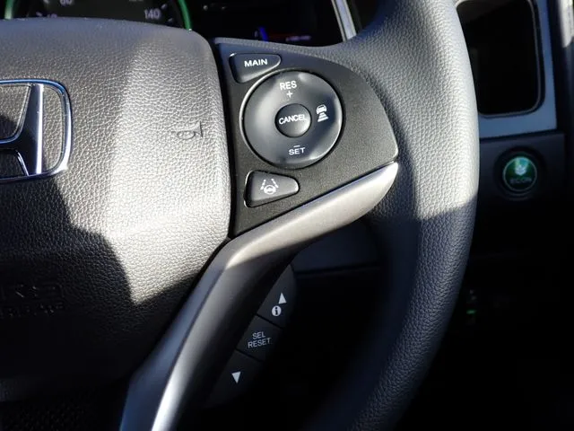 ホンダ　シャトル　ハイブリッド