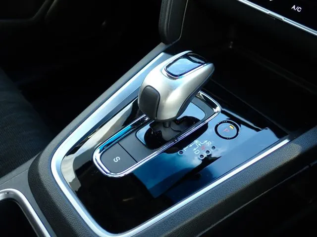 ホンダ　シャトル　ハイブリッド