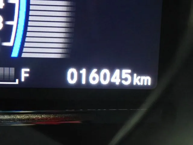 ホンダ　シャトル　ハイブリッド