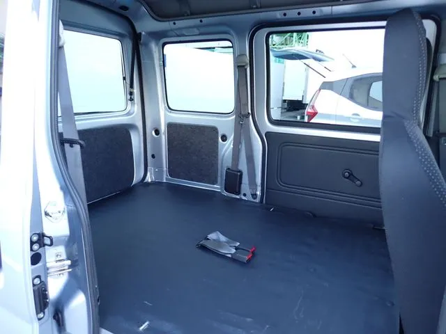 ハイゼットカーゴ（ダイハツ）の車両写真