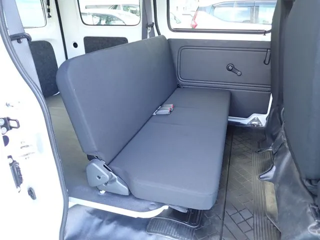 ハイゼットカーゴ（ダイハツ）の車両写真