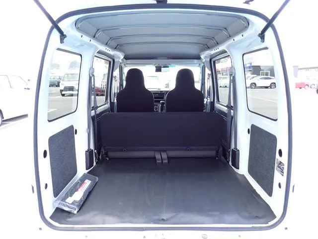 ハイゼットカーゴ（ダイハツ）の車両写真