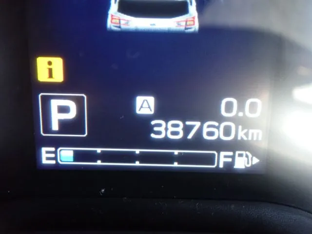 インプレッサスポーツ（スバル）の車両写真