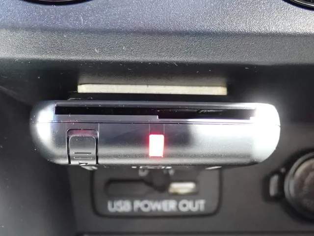 インプレッサスポーツ（スバル）の車両写真