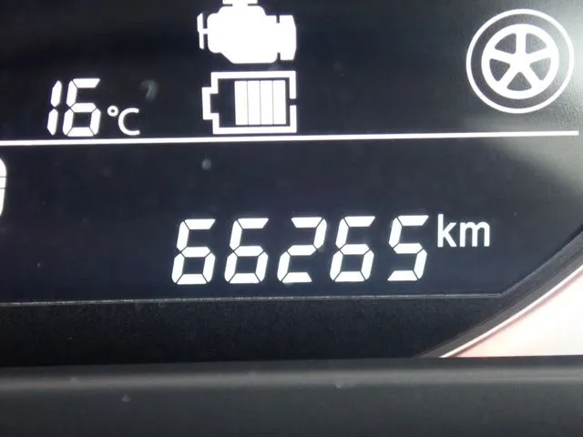 スペーシア　カスタム（スズキ）の車両写真