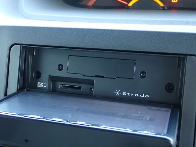 タント（ダイハツ）の車両写真