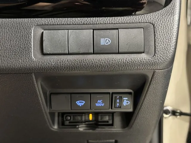 アクア（トヨタ）の車両写真