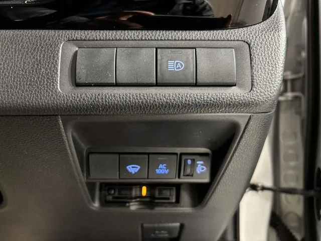 トヨタ　アクア