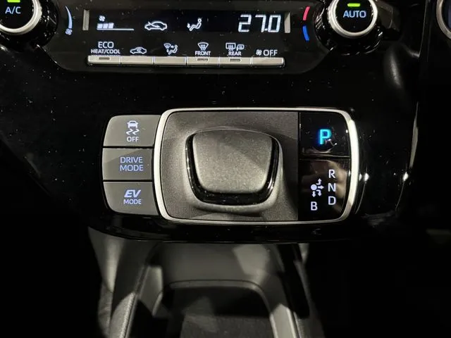 トヨタ　アクア