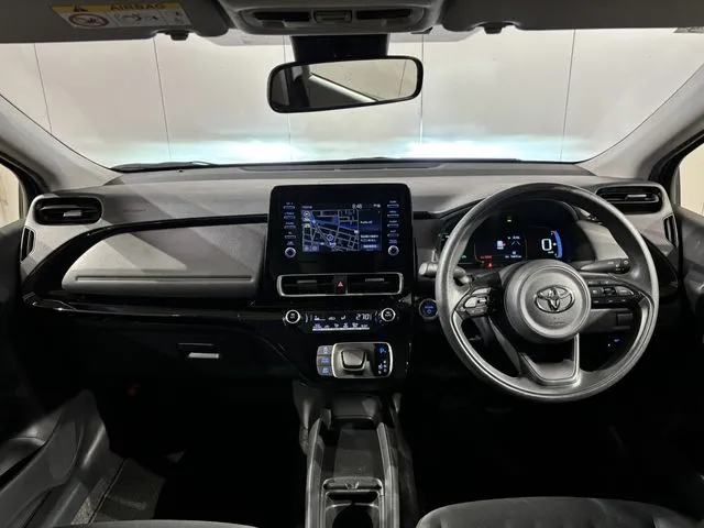 トヨタ　アクア