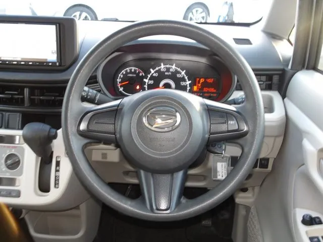 ダイハツ ムーヴ