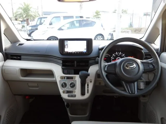 ダイハツ ムーヴ