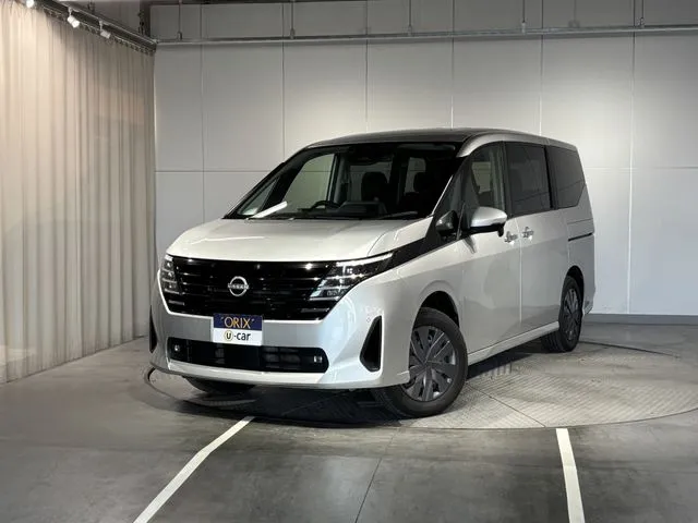 セレナ 4WD(ニッサン)|オリックスU-carの中古車