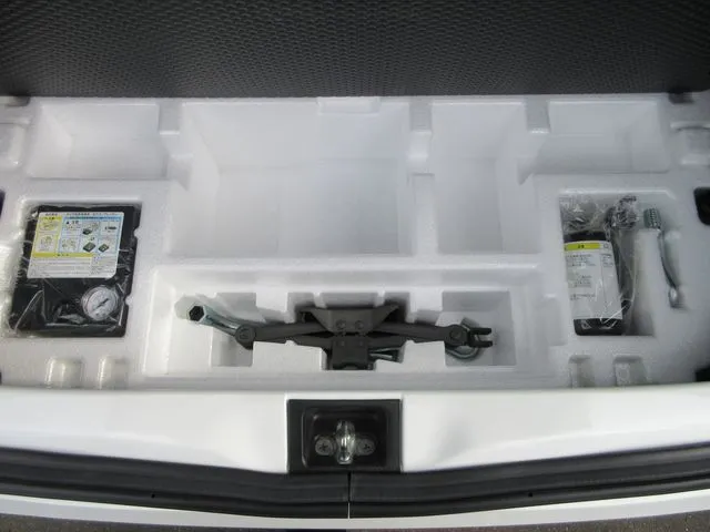 スズキ アルト 4WD