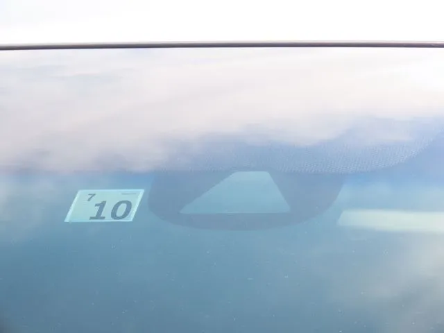 ホンダ　シャトル　ハイブリッド