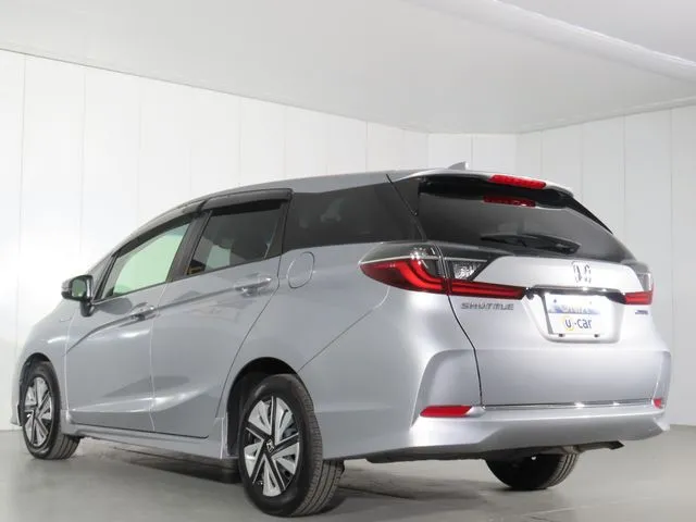 ホンダ　シャトル　ハイブリッド