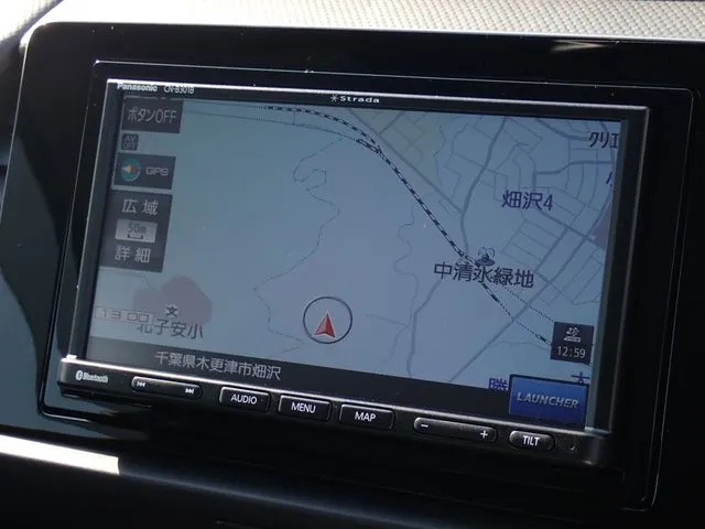 ホンダ　フィット　ｅ：ＨＥＶ　４ＷＤ