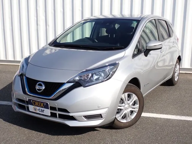 ニッサン　ノート