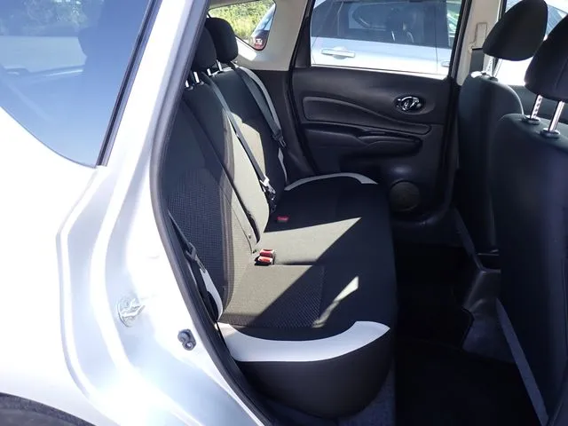 ニッサン　ノート