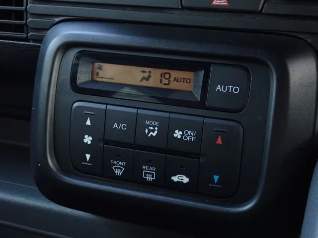 Ｎ－ＶＡＮ　４ＷＤ（ホンダ）の車両写真