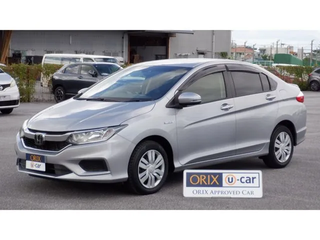 ホンダ　グレイス　ハイブリッド