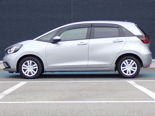 フィット e:HEV(ホンダ)の車両写真