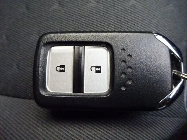 フィット e:HEV(ホンダ)の車両写真