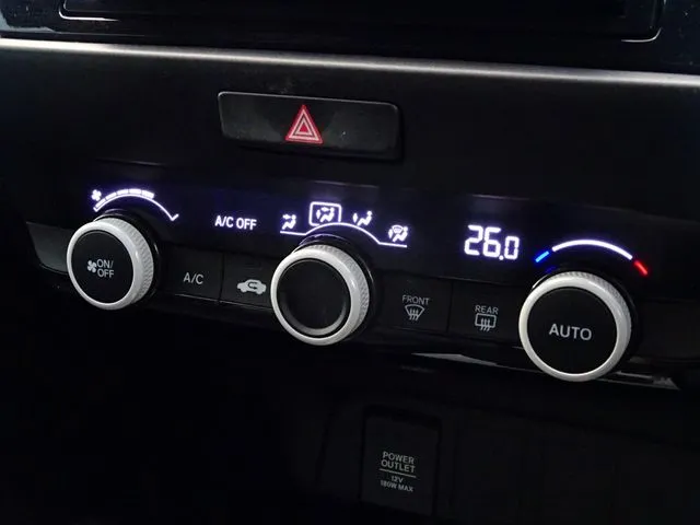 フィット e:HEV(ホンダ)の車両写真