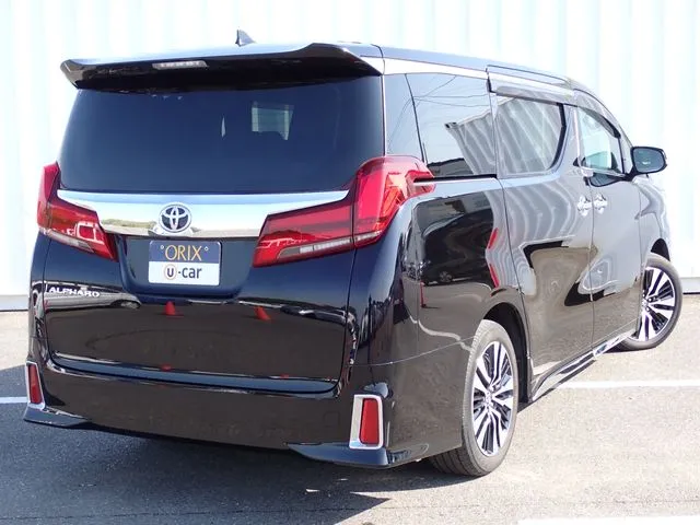 アルファード（トヨタ）の車両写真