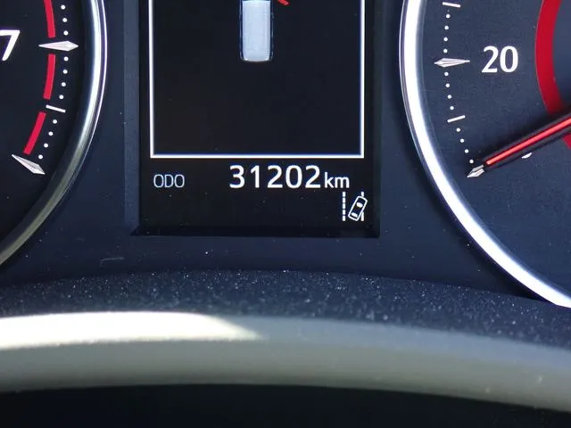 アルファード（トヨタ）の車両写真